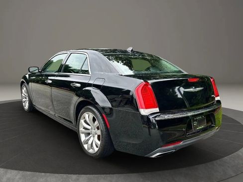 Used 2016 Chrysler 300 C w/ Safetytec Plus Group image 6