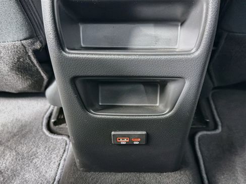 Used 2019 Nissan Sentra SV FWD image 26