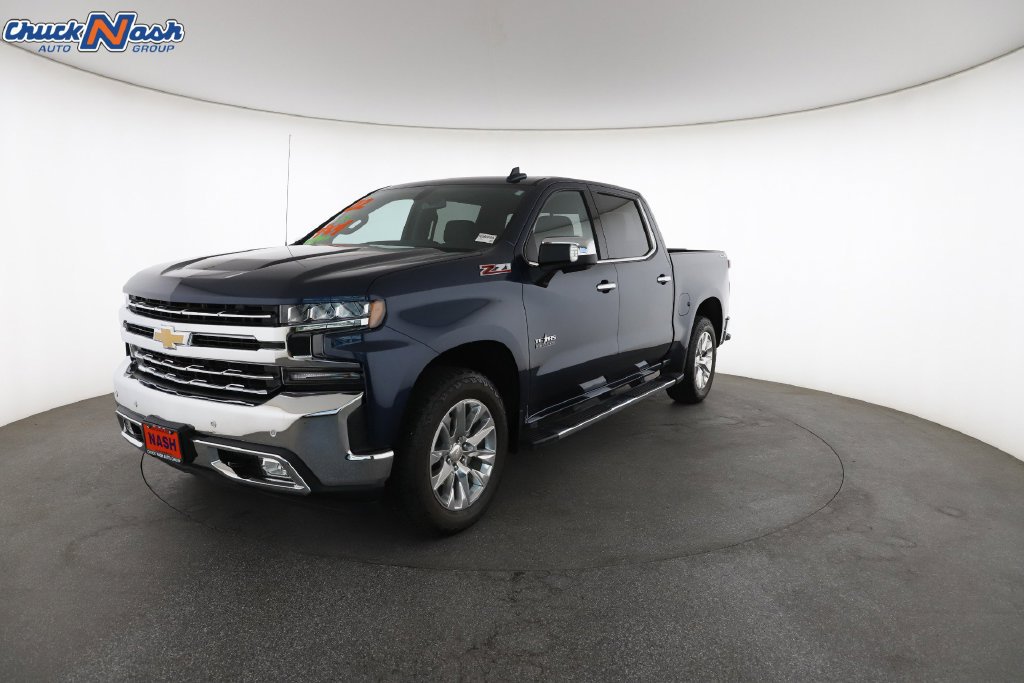 Used 2022 Chevrolet Silverado 1500 LTZ w/ Z71 Off-Road Package AWD/4WD image 5