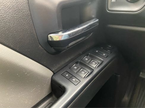 Used 2016 GMC Sierra 2500 4x4 Double Cab w/ Sierra Convenience Package image 25