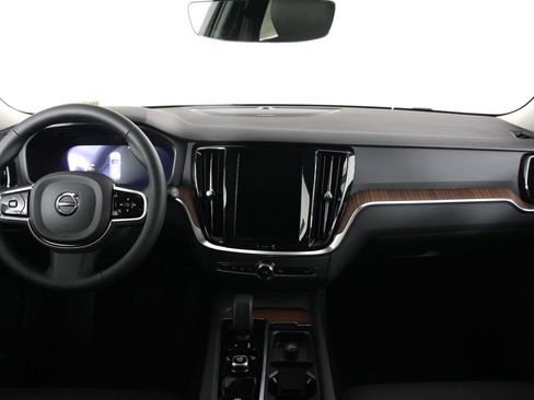 New 2026 Volvo V60 B5 Cross Country Plus w/ Climate Package AWD/4WD image 5