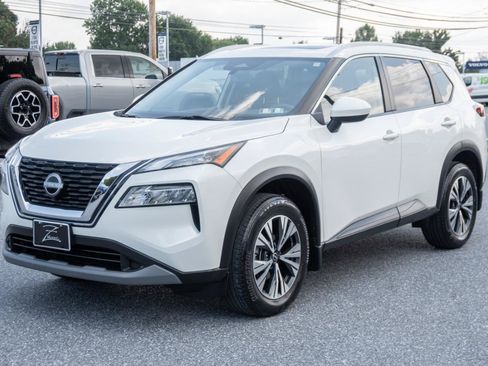Used 2023 Nissan Rogue SV w/ SV Premium B Package AWD/4WD image 7