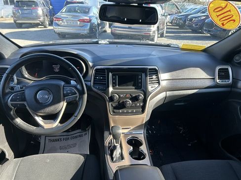 Used 2016 Jeep Grand Cherokee Laredo w/ Quick Order Package 23E AWD/4WD image 11