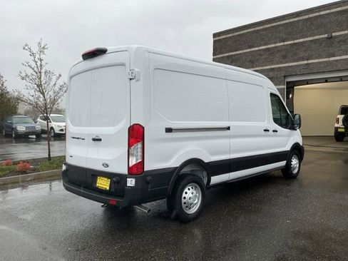 New 2026 Ford Transit 250 148 Medium Roof Extended AWD w/ Load Area Protection Package image 4
