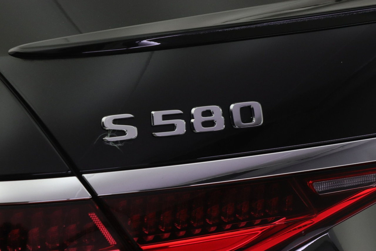 Certified 2023 Mercedes-Benz S 580 4MATIC Sedan image 19