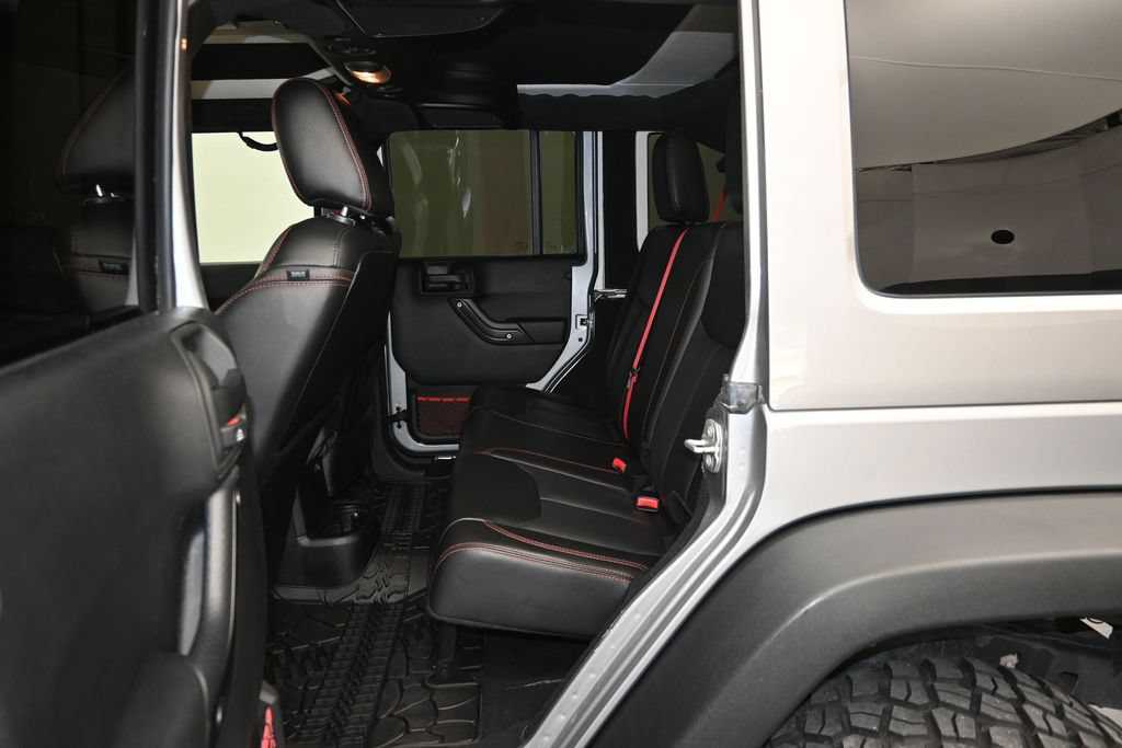 Used 2018 Jeep Wrangler Unlimited Rubicon AWD/4WD image 20