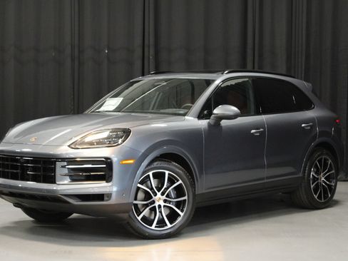 New 2026 Porsche Cayenne AWD/4WD image 1