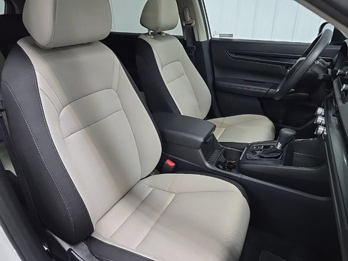 Used 2024 Honda CR-V EX image 16