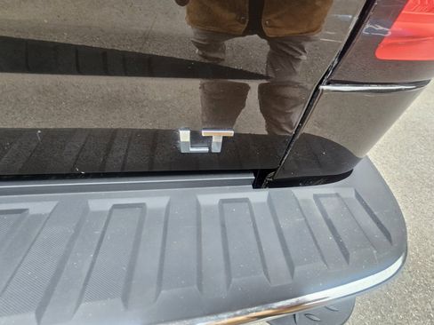 Used 2018 Chevrolet Silverado 1500 LT image 25