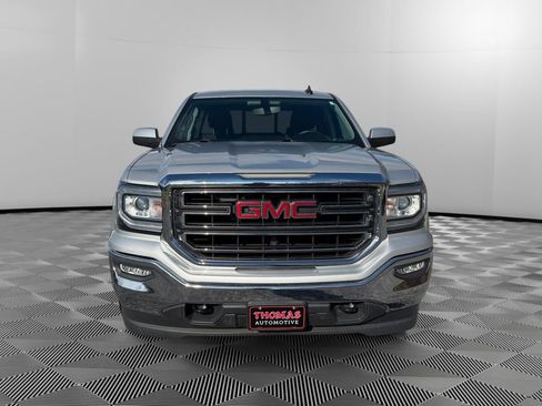 Used 2017 GMC Sierra 1500 SLE w/ SLE Value Package image 2