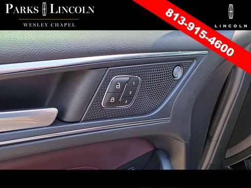 Used 2020 Ford Edge Titanium w/ Equipment Group 301A FWD image 18