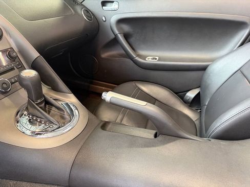 Used 2007 Pontiac Solstice Convertible w/ Premium Package image 14