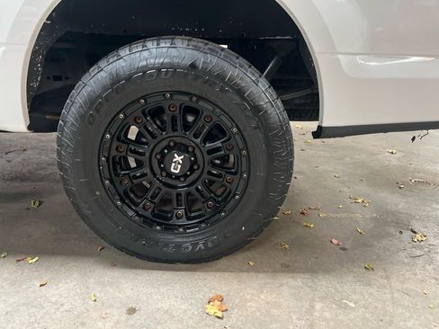 Used 2015 Ford F150 XLT AWD/4WD image 15