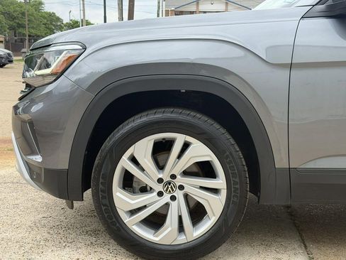 Used 2023 Volkswagen Atlas SE FWD image 6