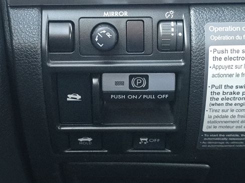 Used 2011 Subaru Legacy 2.5i image 12