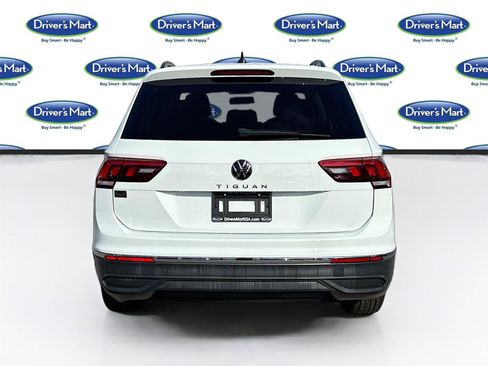Used 2022 Volkswagen Tiguan S image 6
