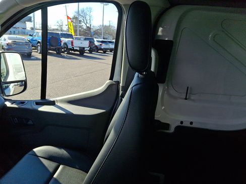 Certified 2024 Ford E-Transit Low Roof image 17