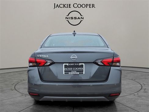 New 2025 Nissan Versa SV w/ Trunk Package image 4