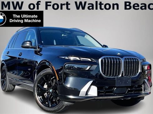 Used 2023 BMW X7 xDrive40i w/ Premium Package image 1