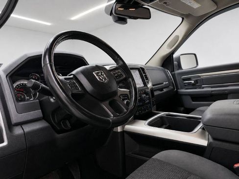 Used 2018 RAM 1500 Big Horn AWD/4WD image 36