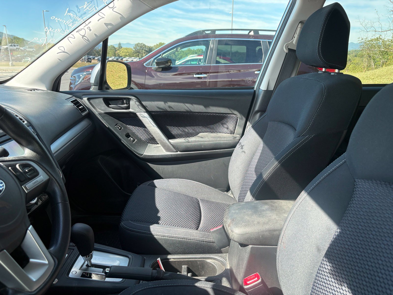 Used 2018 Subaru Forester 2.5i Premium w/ All-Weather Package AWD/4WD image 8
