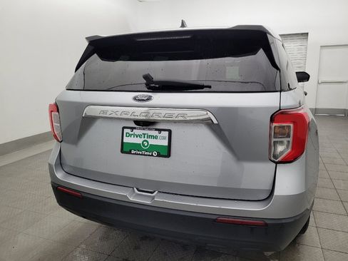 Used 2022 Ford Explorer 2WD image 7