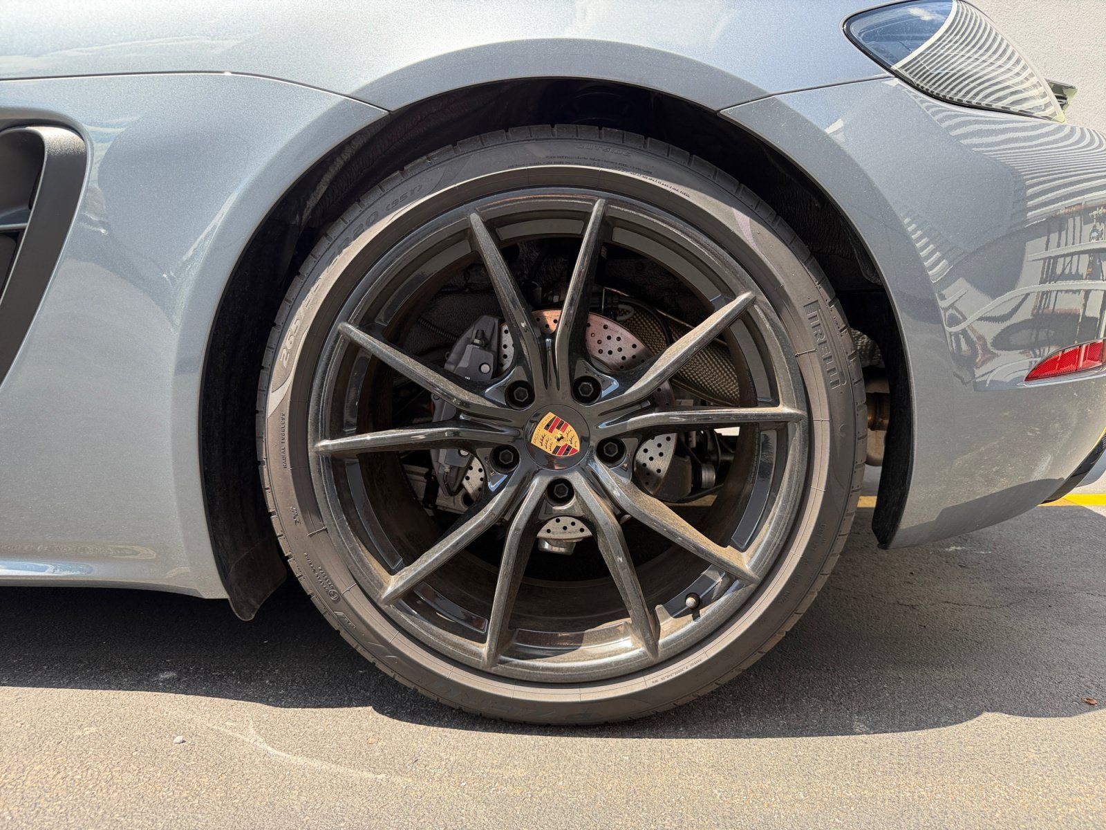 Certified 2025 Porsche 718 Cayman RWD image 10