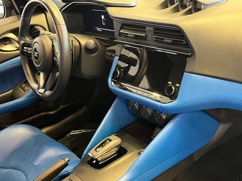 Certified 2024 Nissan Z Performance w/ Floor Mat Package image 8