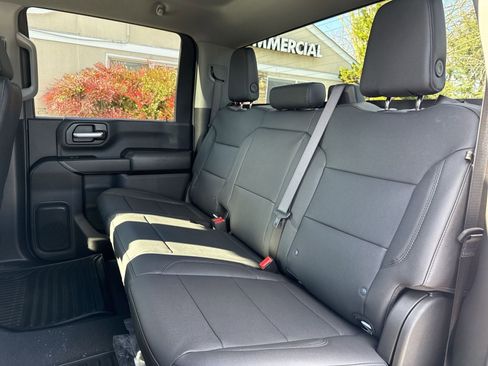 New 2026 GMC Sierra 2500 Pro w/ Convenience Package image 17