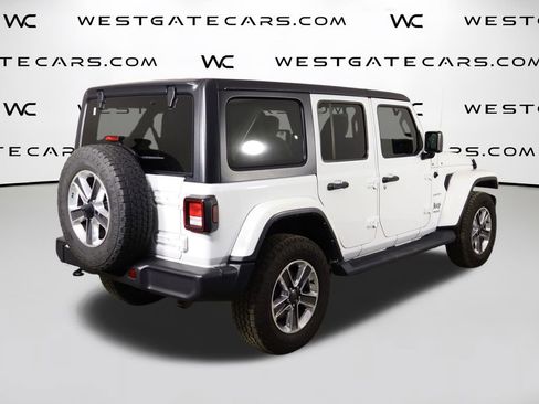 Used 2022 Jeep Wrangler Unlimited Sahara AWD/4WD image 46