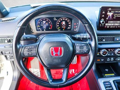 Used 2024 Honda Civic Type R image 12