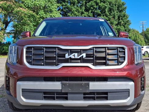 Used 2024 Kia Telluride S w/ S Sunroof Package AWD/4WD image 2