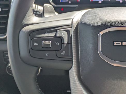 Used 2025 GMC Sierra 1500 Denali w/ Denali Reserve Package image 17