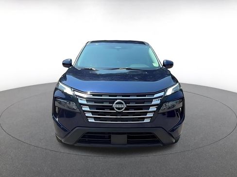 Used 2025 Nissan Rogue SV FWD image 4