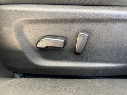 Used 2025 Nissan Altima 2.5 SV FWD image 22