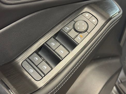 New 2026 Nissan Rogue SV image 9