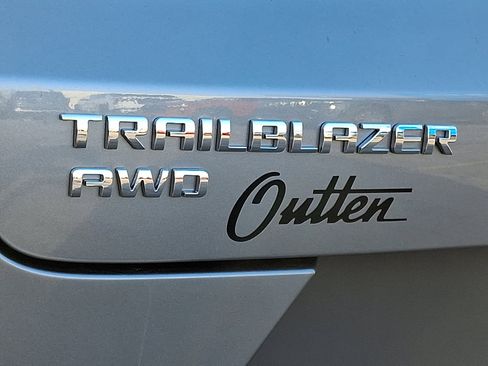 New 2026 Chevrolet TrailBlazer LT w/ Convenience Package AWD/4WD image 11