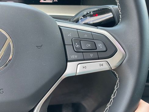 Certified 2025 Volkswagen Tiguan S AWD/4WD image 18
