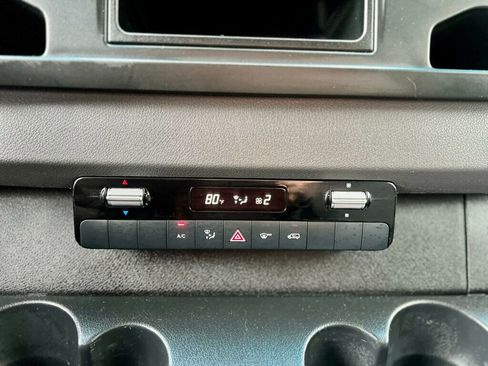 Used 2022 Mercedes-Benz Sprinter 3500 image 18