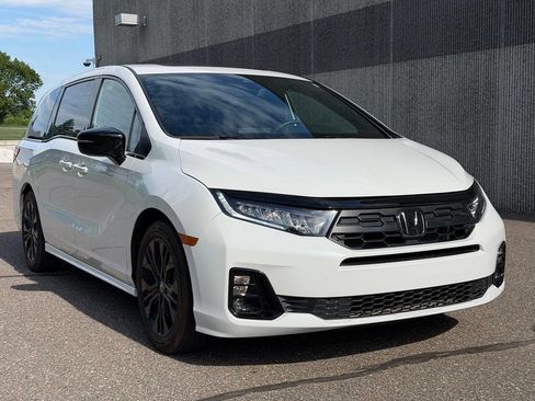 Used 2025 Honda Odyssey Sport-L image 1