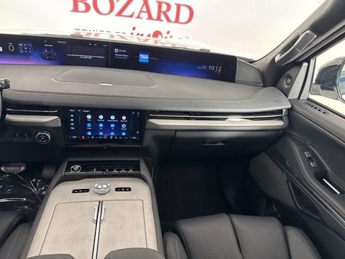 New 2025 Lincoln Navigator Reserve w/ Jet Appearance Package image 12