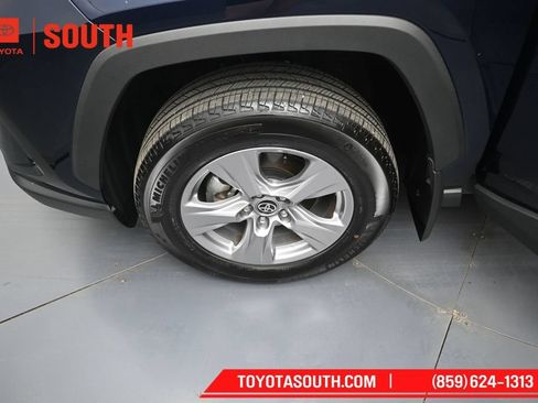 Used 2025 Toyota RAV4 XLE w/ Convenience Package AWD/4WD image 37