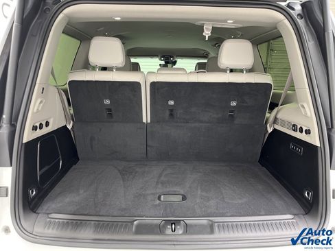 Used 2023 Jeep Wagoneer Series III w/ Convenience Group I image 24