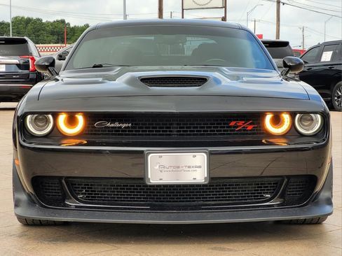 Used 2021 Dodge Challenger R/T Scat Pack image 2