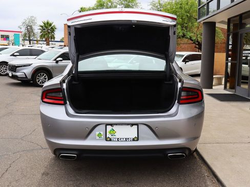 Used 2018 Dodge Charger SXT Plus w/ Driver Confidence Group RWD image 22