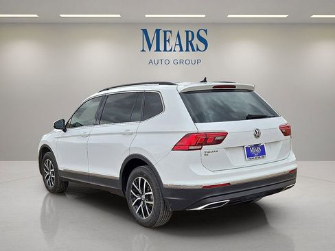 Used 2021 Volkswagen Tiguan SE image 3