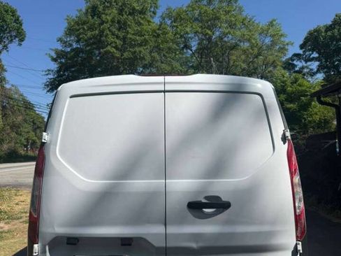 Used 2018 Ford Transit Connect XL FWD image 4