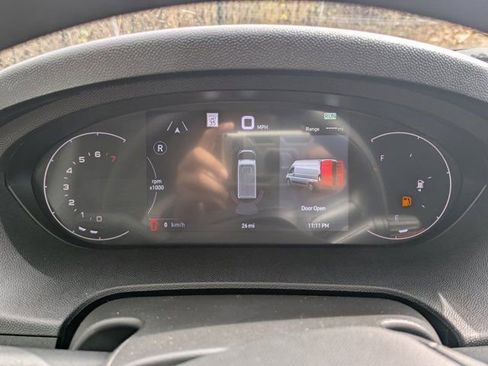 New 2026 RAM ProMaster 2500 w/ Quick Order Package 22G SLT image 18