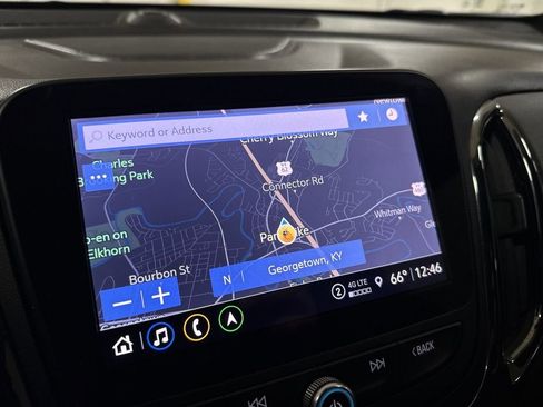 Used 2022 Chevrolet Equinox RS w/ RS Leather Package image 18