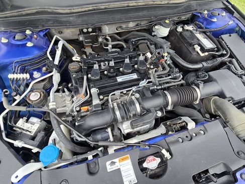 Used 2019 Honda Accord Sport image 30